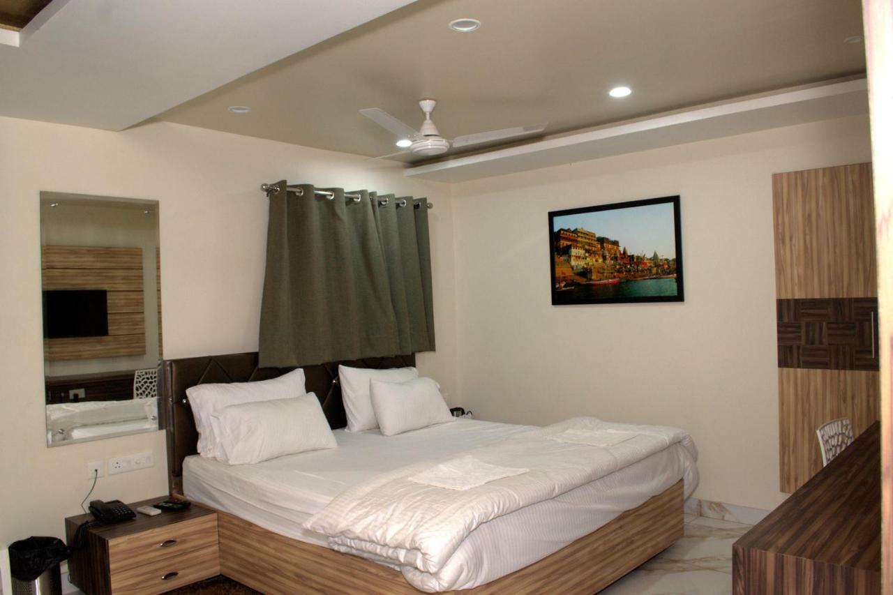 Hotel Tamilnadu Kashi Varanasi Eksteriør bilde