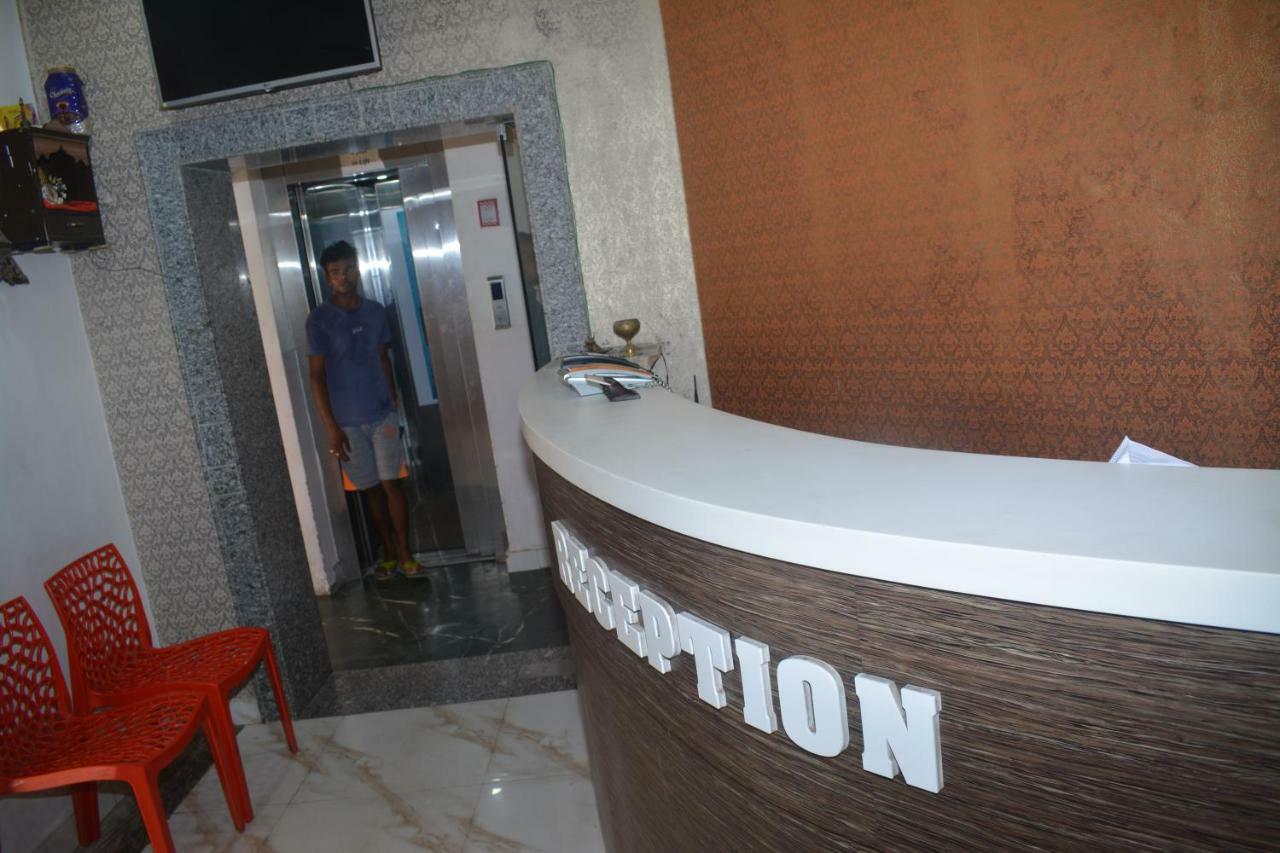 Hotel Tamilnadu Kashi Varanasi Eksteriør bilde