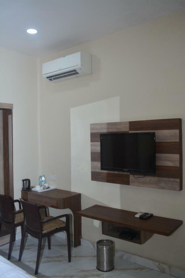 Hotel Tamilnadu Kashi Varanasi Eksteriør bilde