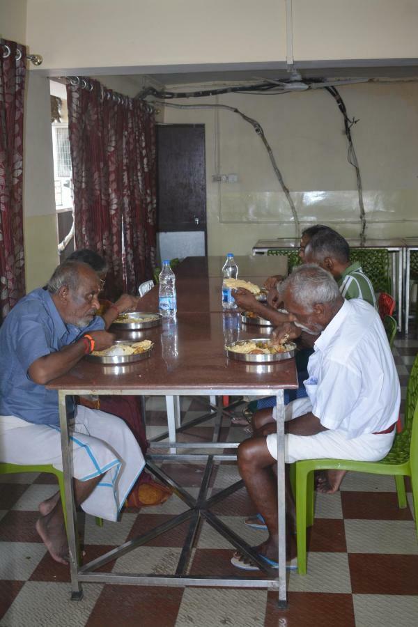 Hotel Tamilnadu Kashi Varanasi Eksteriør bilde